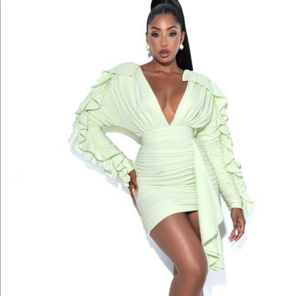 Palegreen dress